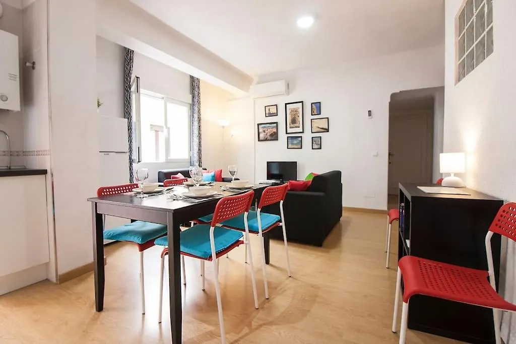 Entire 3 Room Flat In City Center - Canast Μάλαγα